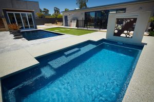 6-2m-Slimline-Majesticpool-electric-grey-2